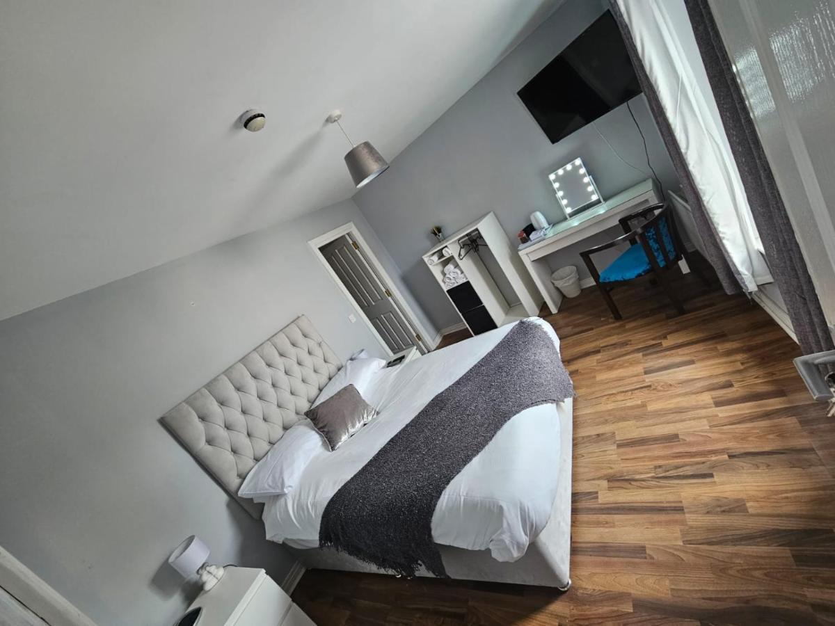 Laverty'S - The Black Bull Inn Randalstown Buitenkant foto